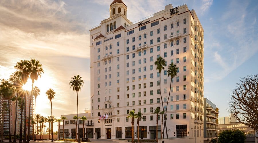 Fairmont Breakers Long Beach