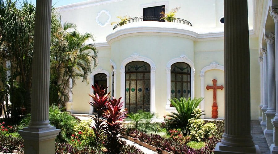 Gran Real Yucatan