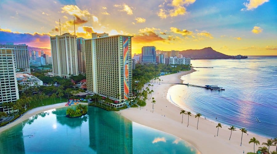 Hilton Hawaiian Village Waikiki Beach Resort