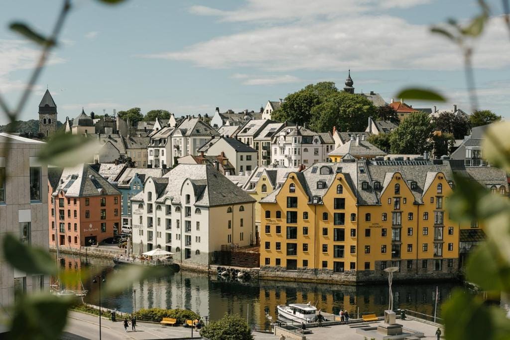 Hotel Brosundet