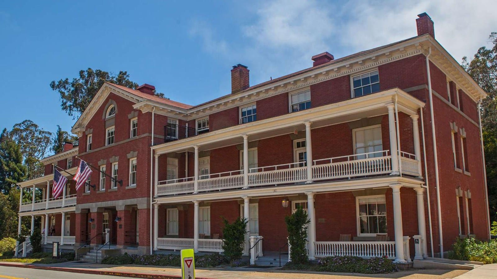 Inn at the Presidio
