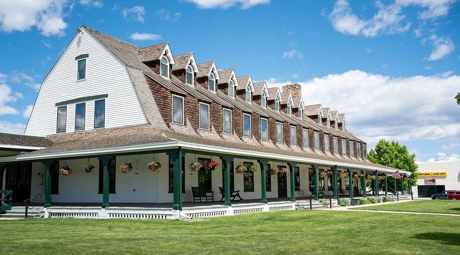 Sheridan Inn